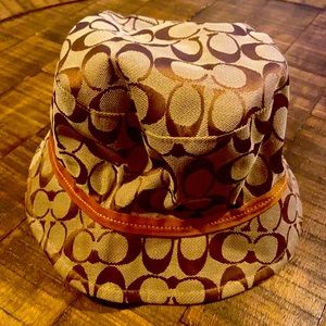 New Coach women’s hat